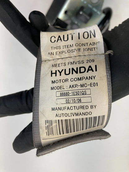 2006-2011 HYUNDAI ACCENT SEDAN FRONT RIGHT PASSENGER SEAT BELT 888801E501QS OEM