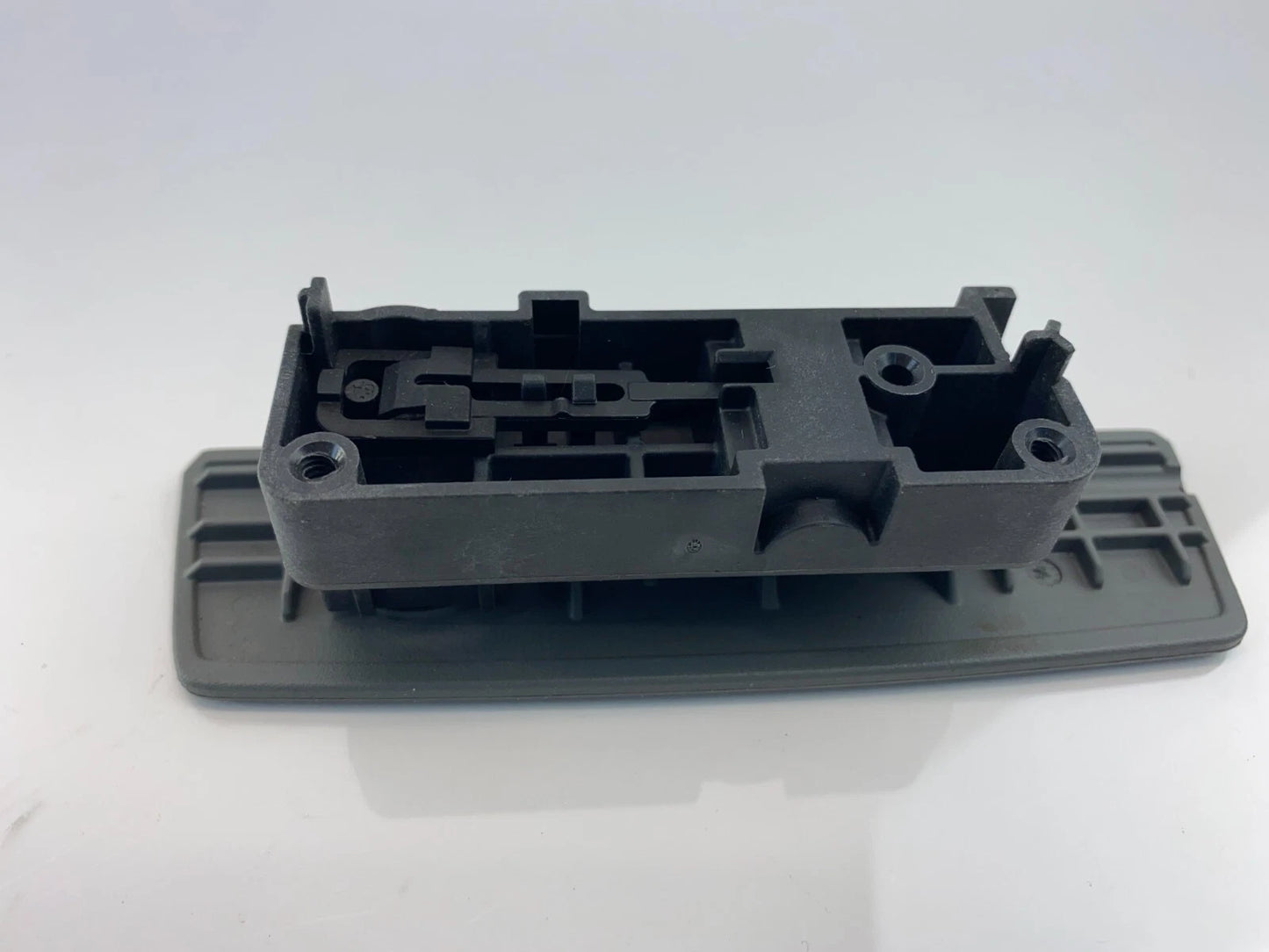 2005-2010 JEEP GRAND CHEROKEE 06 07 COMMANDER GLOVE BOX DOOR LATCH HANDLE OEM
