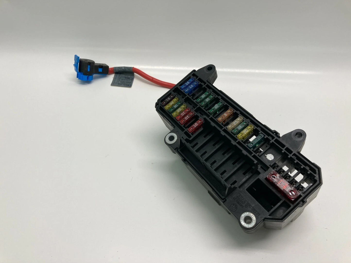 2002-2005 BMW 745I REAR TRUNK POWER DISTRIBUTION FUSE BOX RELAY 61136900583 OEM