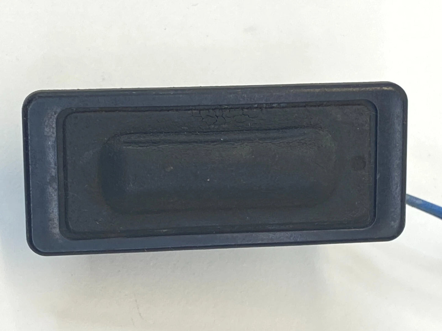 2012-2020 CHEVROLET SONIC REAR TRUNK LIFTGATE LID OPEN RELEASE SWITCH 96940890
