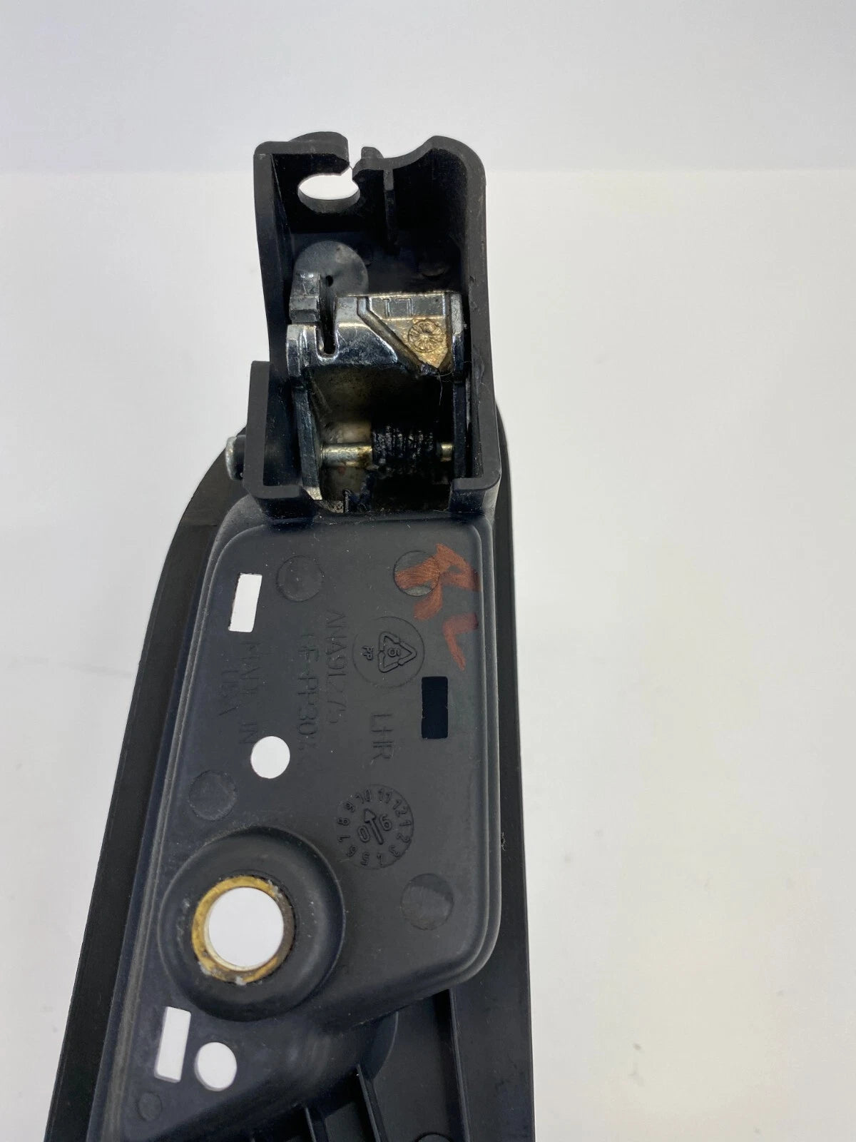 2007-2016 GMC ACADIA REAR LEFT SIDE INNER INTERIOR DOOR HANDLE ASSEMBLY OEM