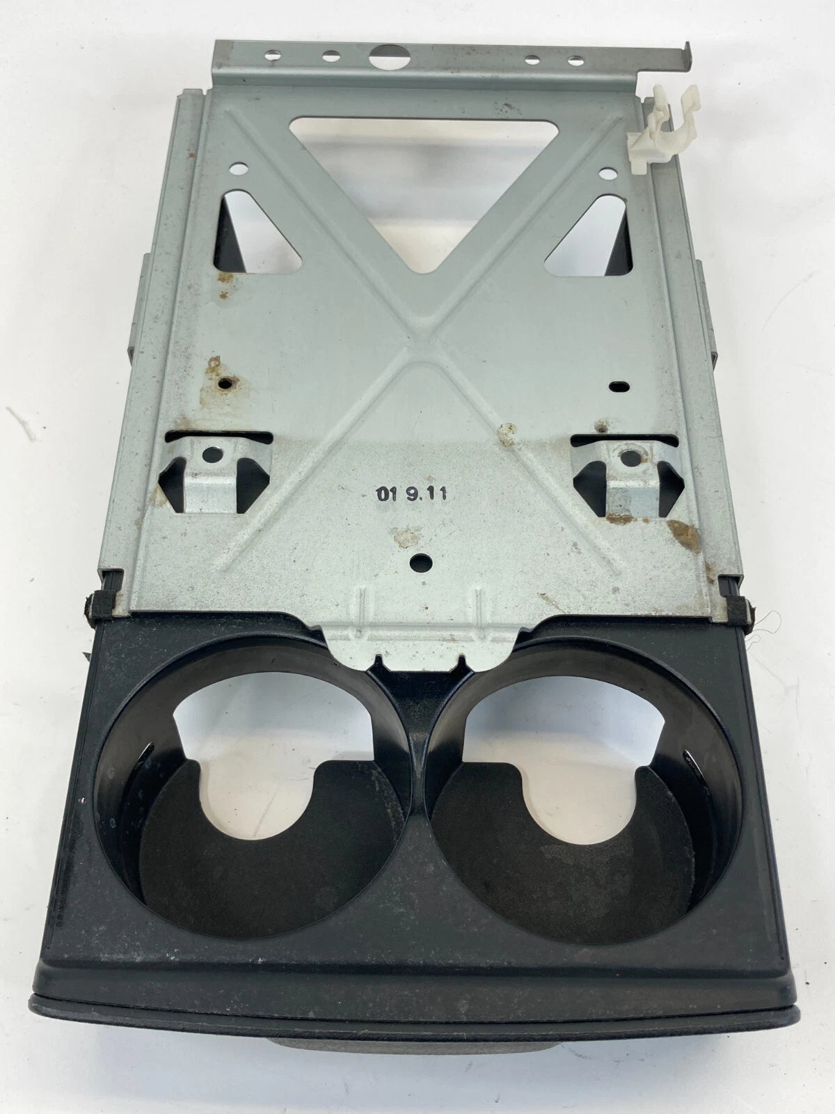 2001-2004 NISSAN PATHFINDER REAR CENTER CONSOLE DUAL CUP HOLDER CUPHOLDER OEM