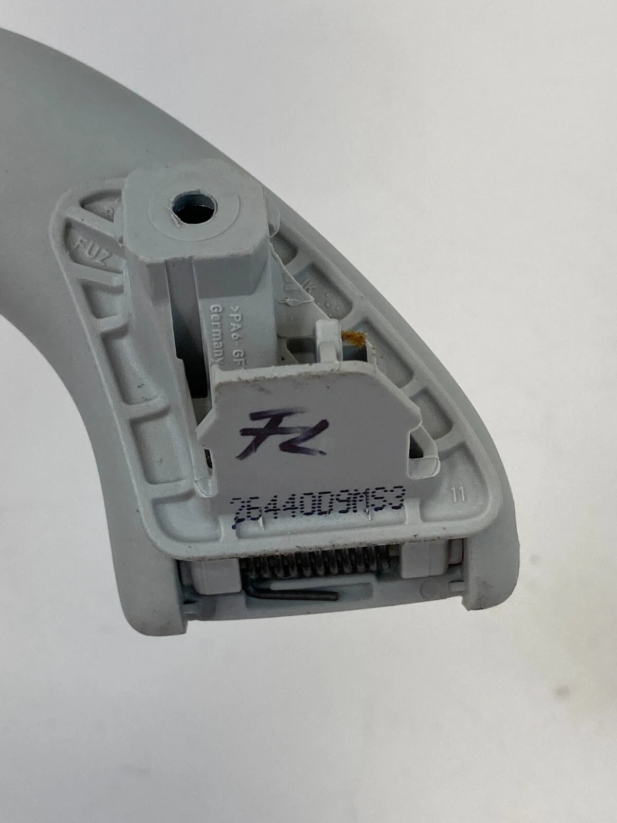 09-12 VOLKSWAGEN CC FRONT LEFT ROOF INTERIOR GRAB GRIP ASSIST HANDLE 1K0857607