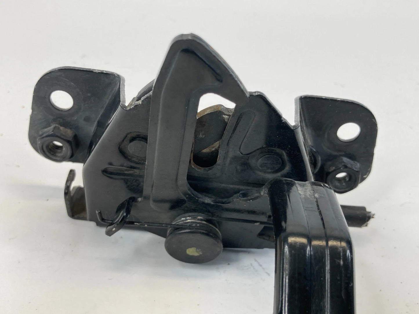 2011-2016 11-16 HYUNDAI ELANTRA SEDAN HOOD LOCK LATCH RELEASE ACTUATOR OEM