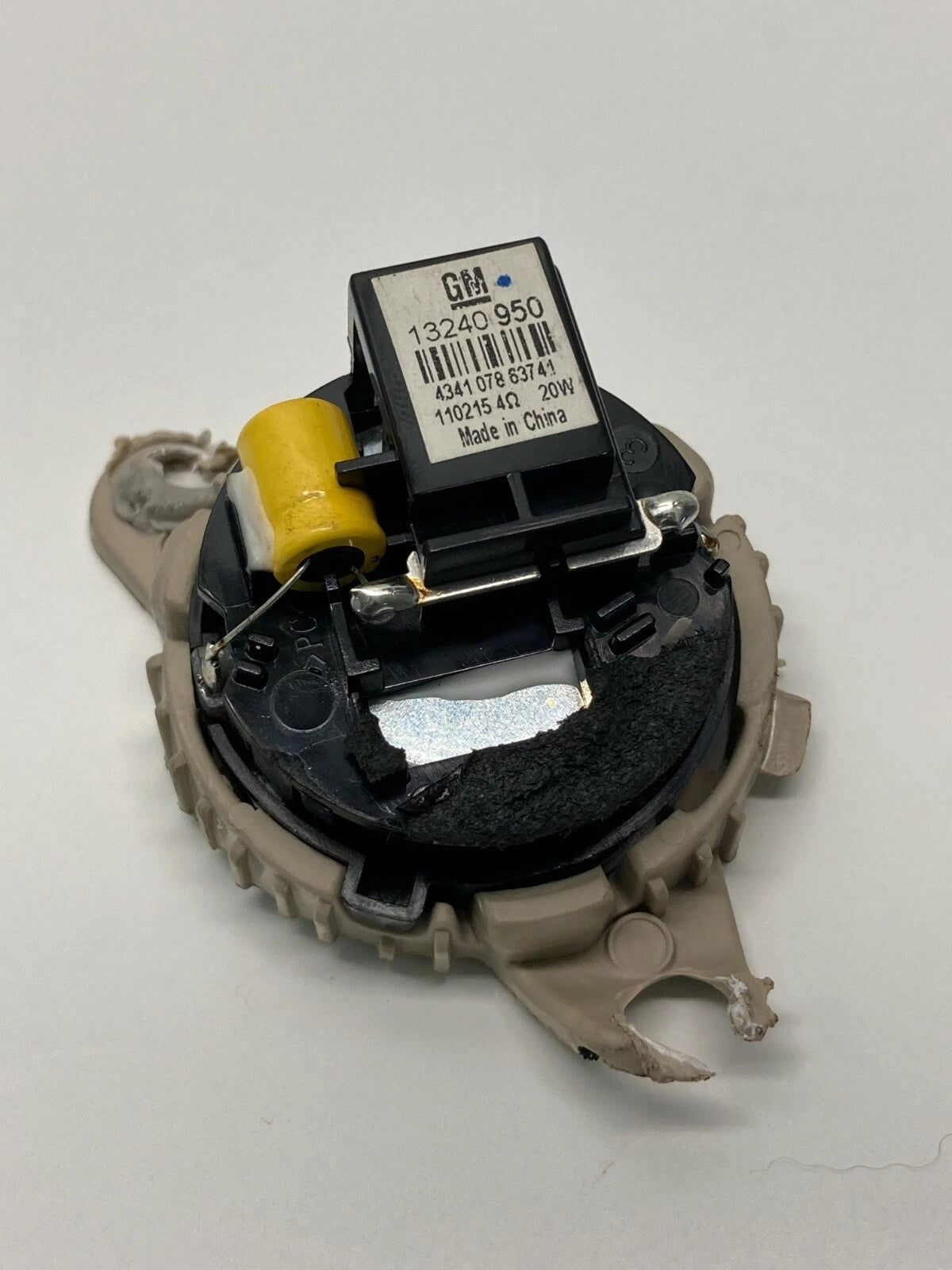 2011-2016 CHEVY CRUZE 2013-2020 SONIC FRONT RIGHT SIDE PILLAR TWEETER SPEAKER