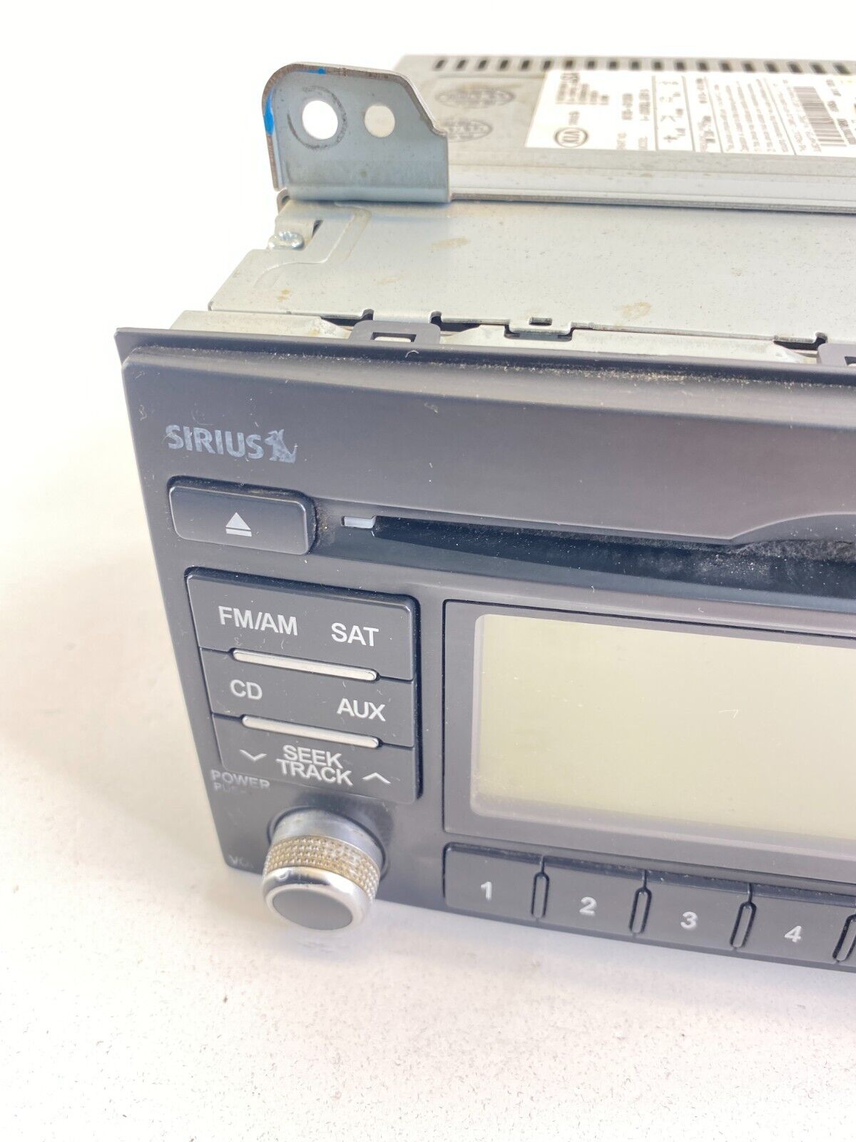 2010-2012 Kia Sedona AM/FM CD Disc MP3 Player Radio Receiver 96130-4D100 Sirius