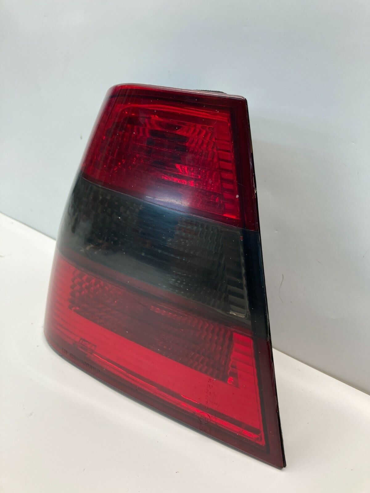2001 BMW 325i 325xi Sedan Left Driver Outer Taillight Tail Light Lamp RSD200311C