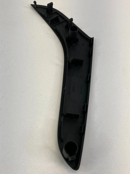 2006-2010 VW VOLKSWAGEN PASSAT REAR LEFT SIDE PULL HANDLE COVER TRIM OEM