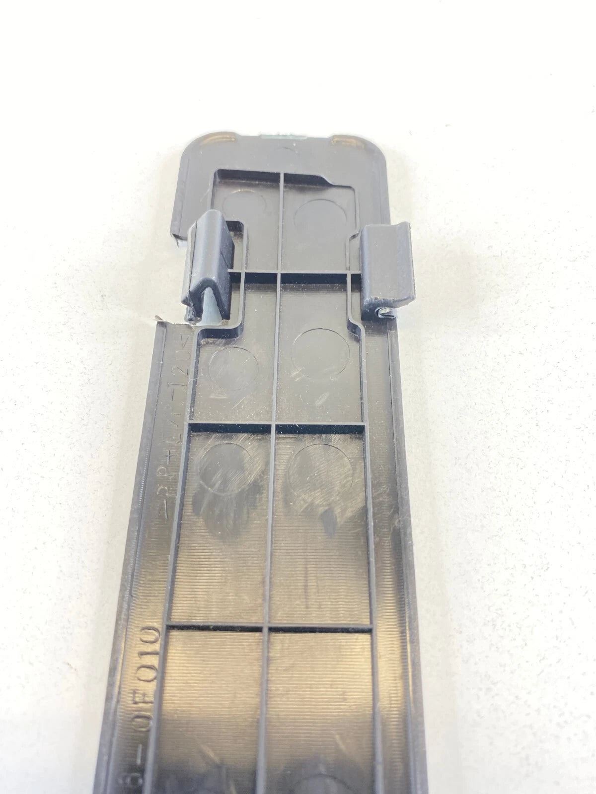 2007-2009 LEXUS RX350 2004-2006 RX330 DVD UNIT PLATE COVER TRIM 86846-0E010 OEM