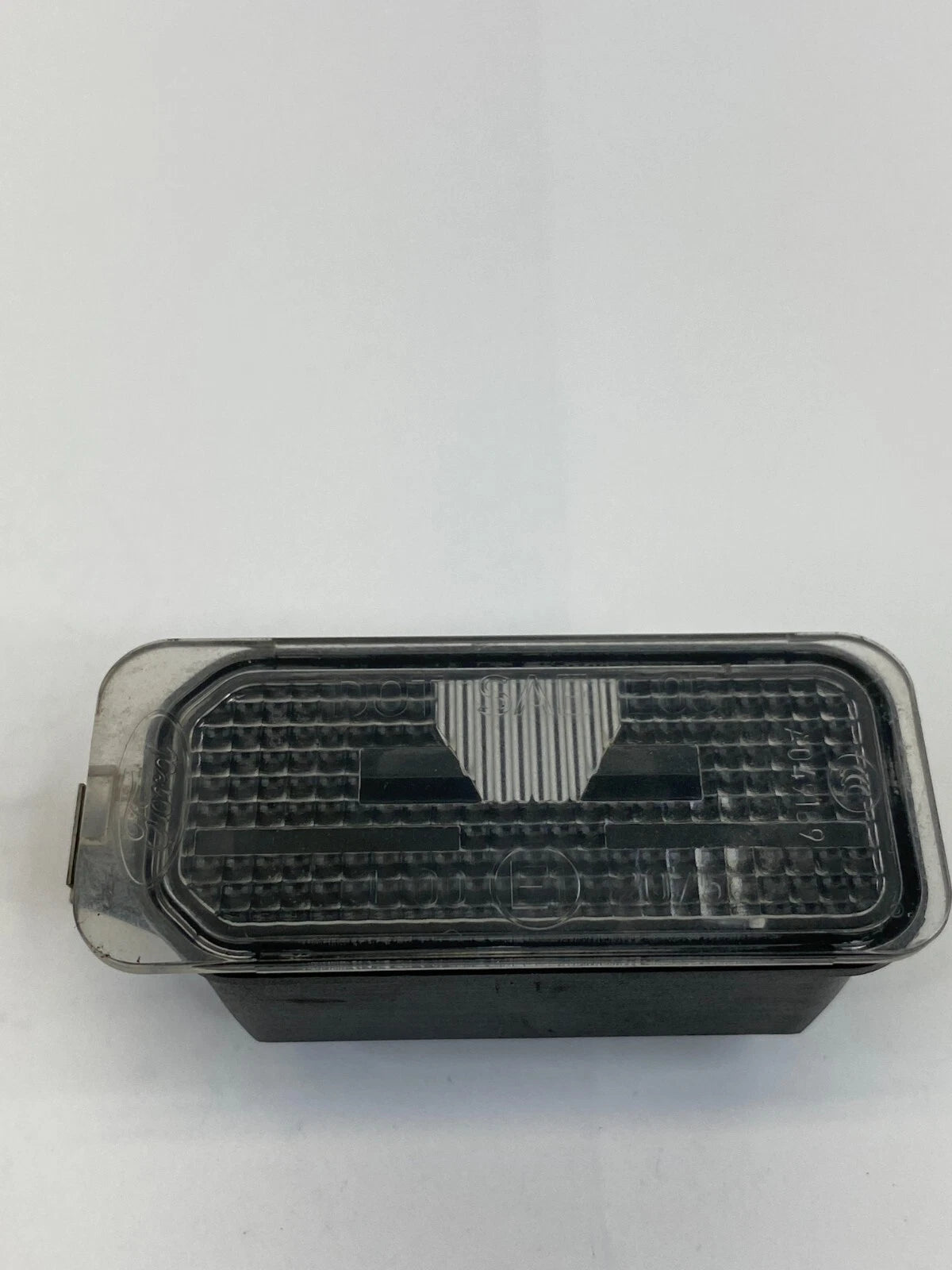 2014-2023 FORD TRANSIT CONNECT REAR LICENSE PLATE LIGHT LAMP 6M2A-13550-AC OEM