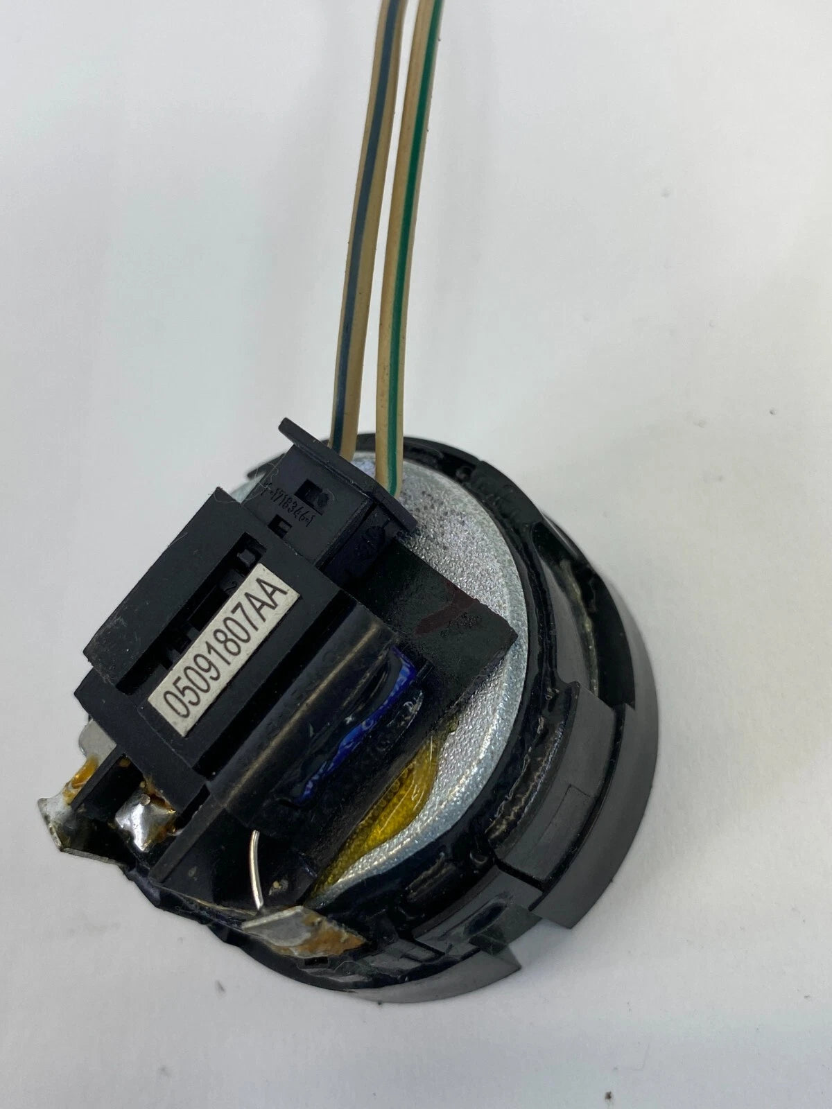 2012-2019 FIAT 500 A PILLAR TWEETER AUDIO SPEAKER LEFT OR RIGHT 05091807AA OEM