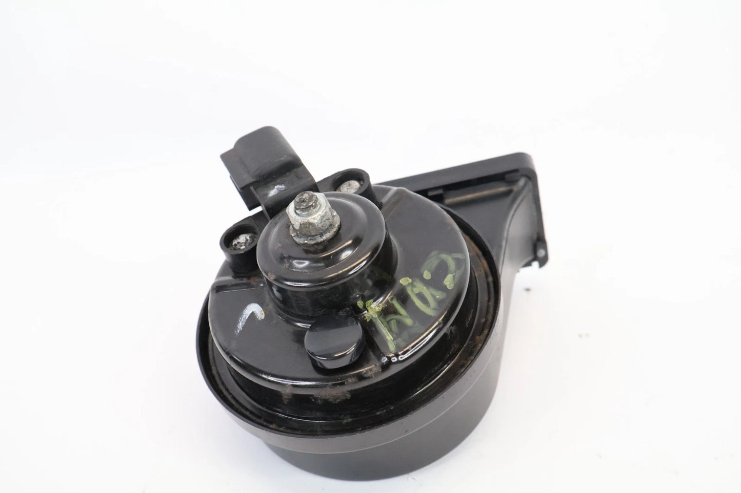 2016-2019 CHEVROLET CRUZE FRONT LEFT SIDE LOW NOTE TONE PITCH SIGNAL HORN OEM