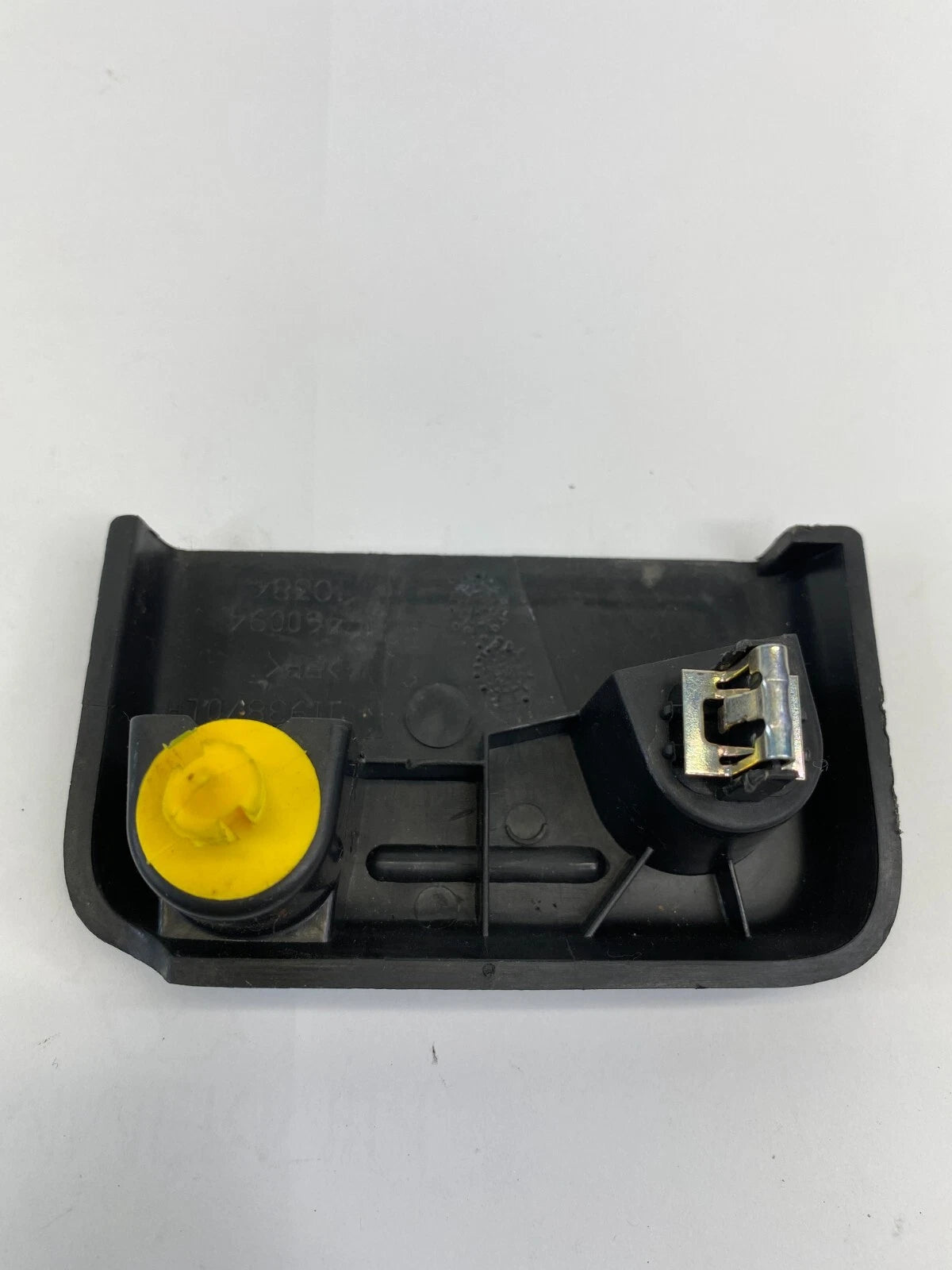 2009-2012 CHEVROLET TRAVERSE FRONT LH SEAT TRACK BOLT COVER OEM FACTORY 1193870
