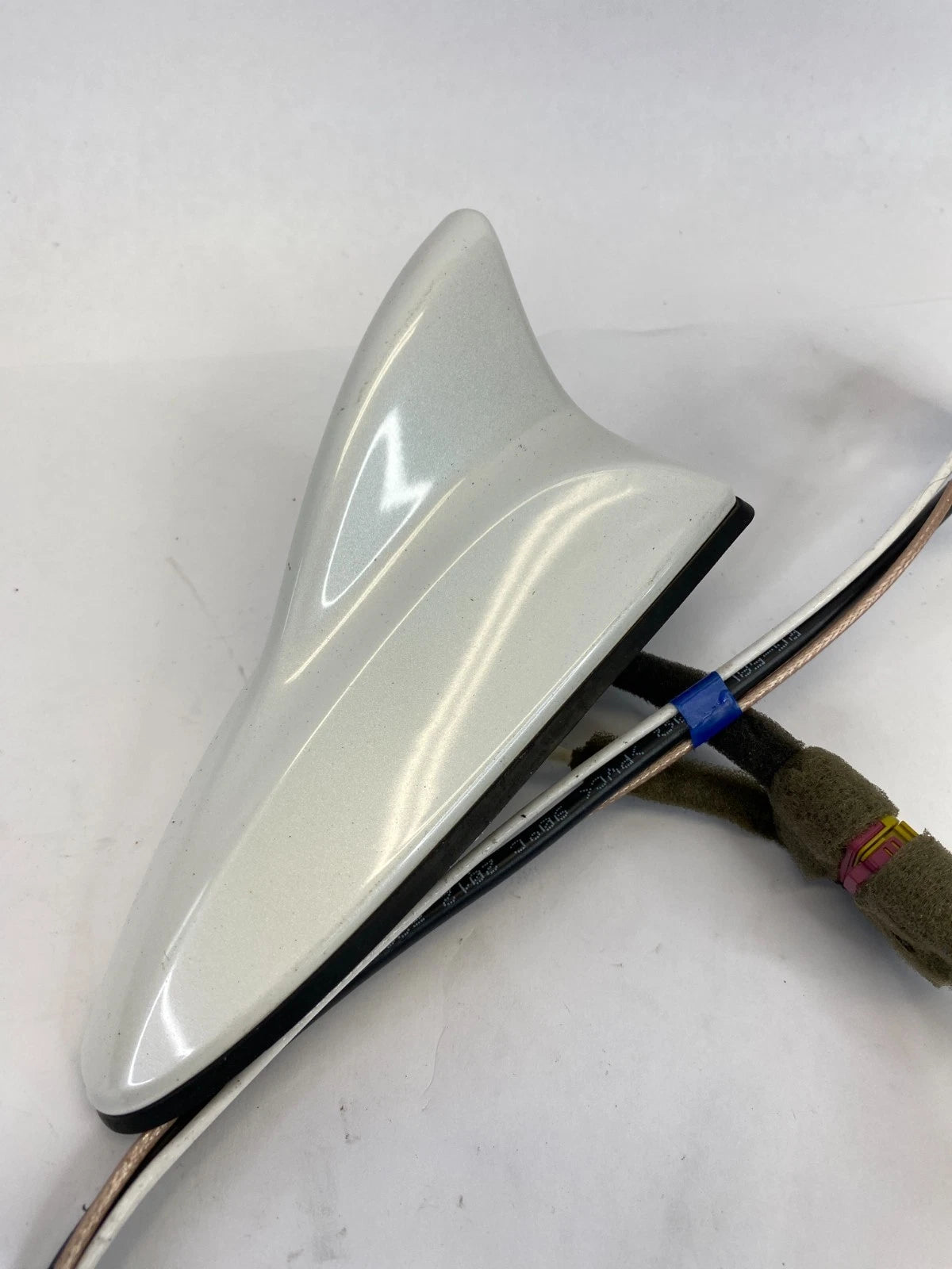 2011-2015 HYUNDAI SONATA SHARK FIN RADIO ANTENNA ASSEMBLY UNIT 96210-4R800 OEM