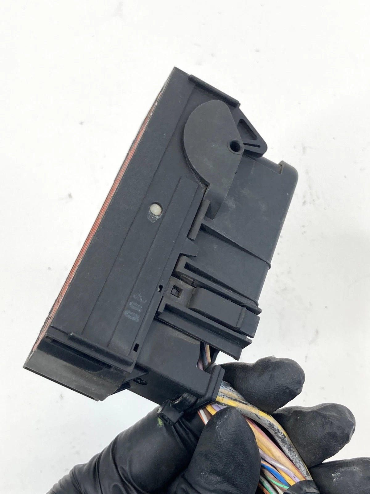 2008 2009 LAND ROVER LR2 AWD ABS ANTI LOCK BRAKE PUMP PLUG CONNECTOR OEM