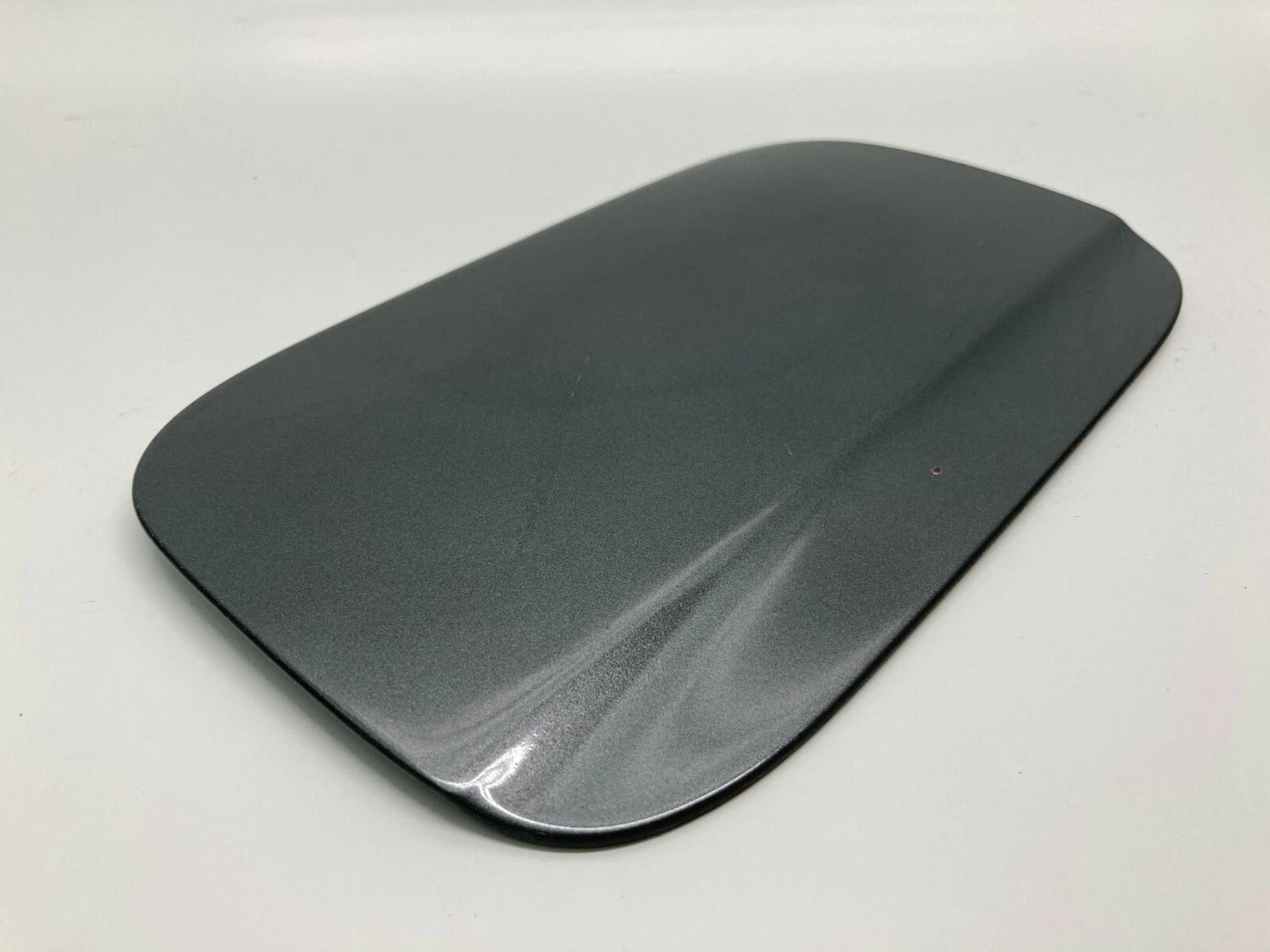 02-05 BMW 745I 745LI FUEL FILLER GAS TANK DOOR LID COVER TITANIUM GRAY METALLIC