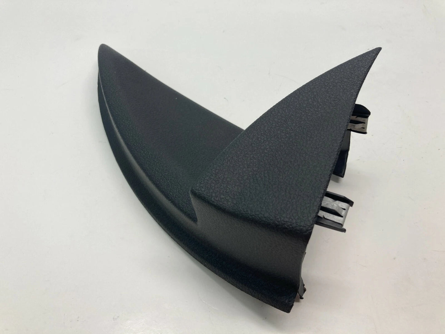 05 06 07 FORD FREESTYLE FRONT RIGHT PASSENGER SIDE DOOR MIRROR INNER COVER TRIM