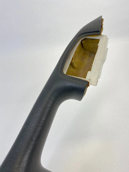 95 96 TOYOTA CAMRY SEDAN FRONT RIGHT PASSENGER SIDE INNER DOOR ARMREST ARM REST