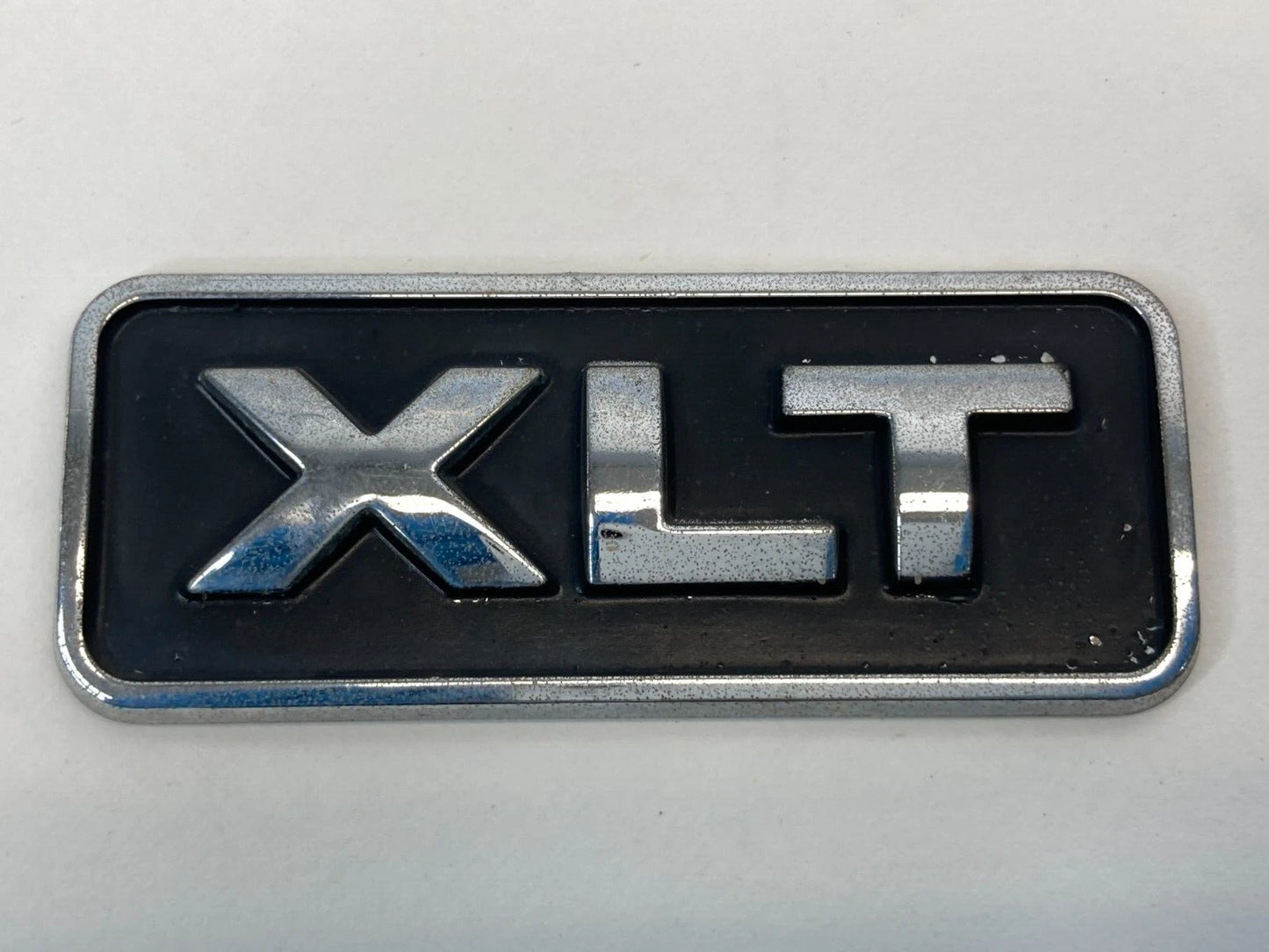 02-05 FORD EXPLORER XLT EMBLEM LETTERS LOGO BADGE SYMBOL CHROME OEM