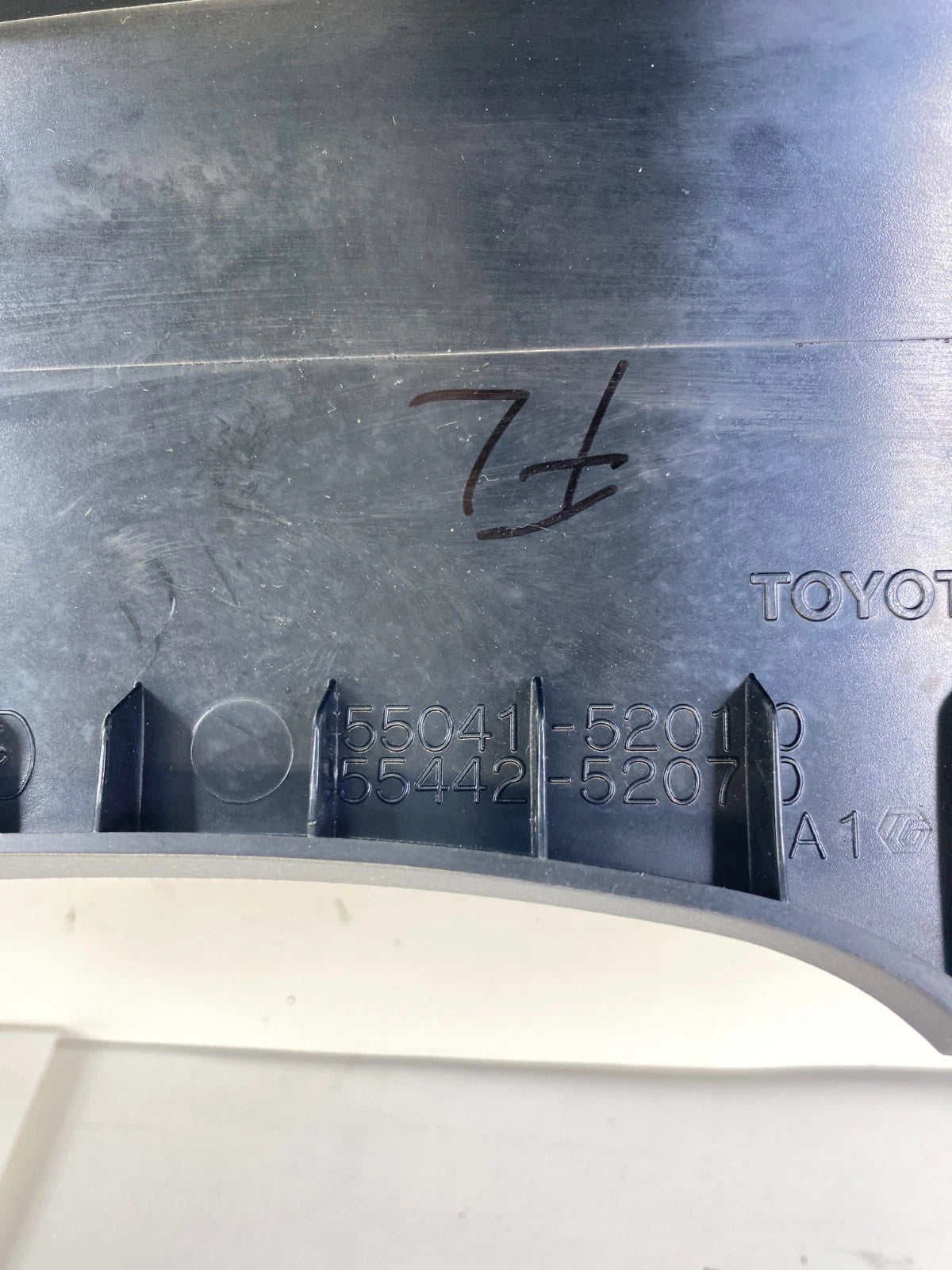 2007-2011 TOYOTA YARIS LEFT DRIVER SIDE UPPER GLOVE BOX STORAGE DOOR ASSY OEM