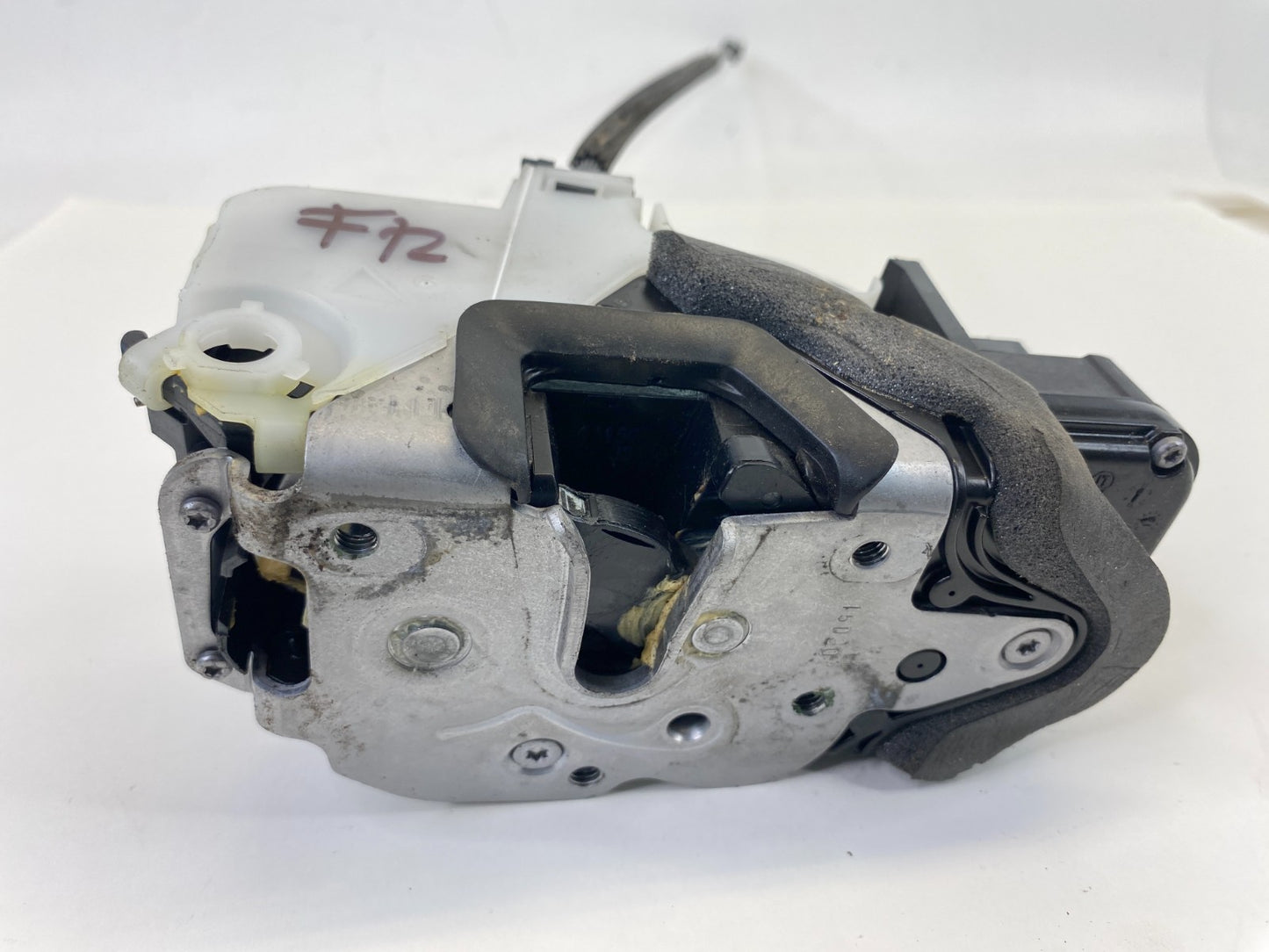 2010-2017 GMC Terrain Front Right Side Door Lock Latch Release Actuator 13579523