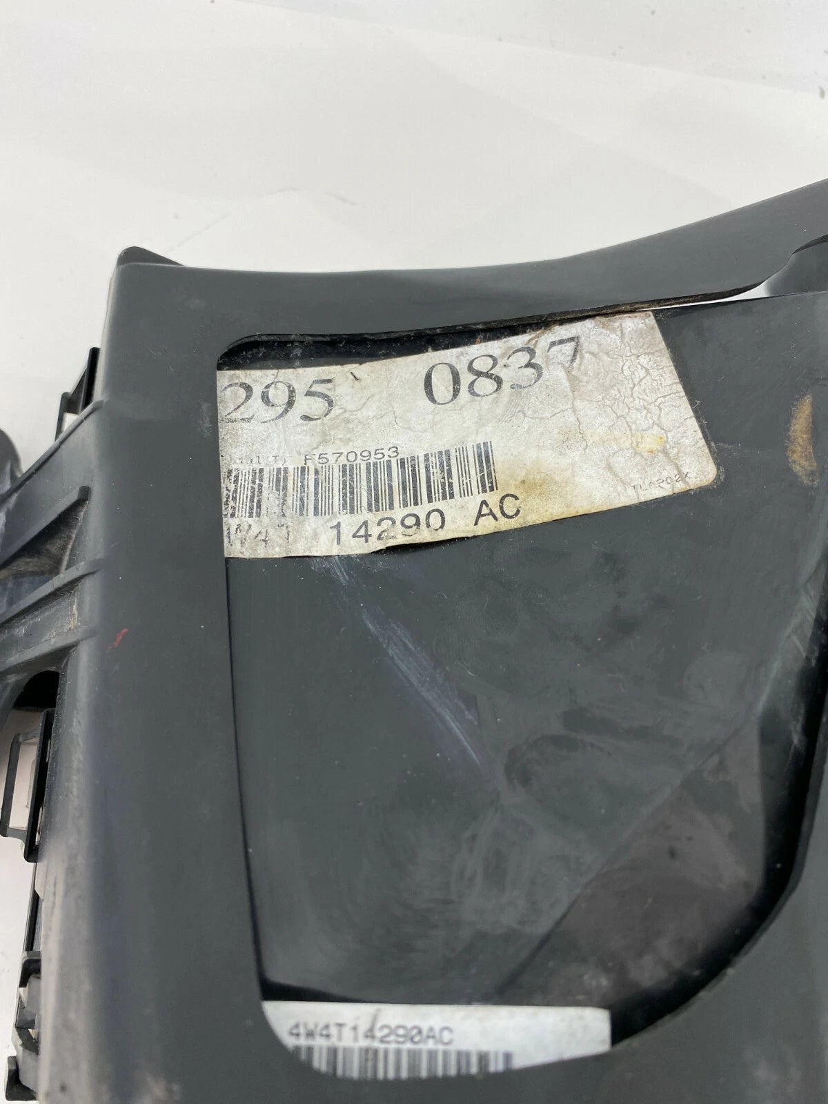 2003-2006 LINCOLN LS ENGINE RELAY ACTUATOR FUSE BOX FUSEBOX UNDER HOOD 7154-4372