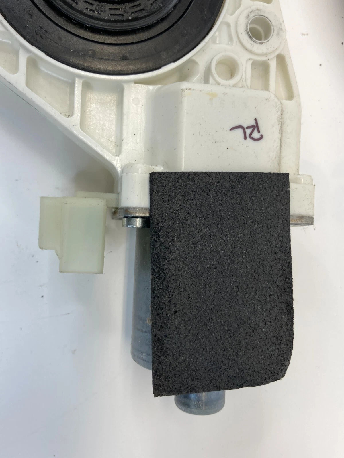 06-11 MERCURY MILAN 06-12 FUSION REAR LEFT DOOR POWER WINDOW MOTOR 6E535427145AB
