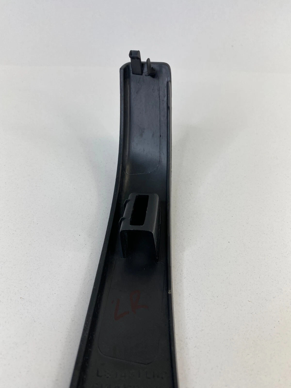 09-12 CHEVROLET TRAVERSE REAR LEFT INNER DOOR PULL HANDLE COVER TRIM 15948058