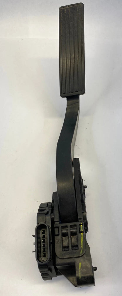 2010-2017 CHEVROLET EQUINOX ELECTRONIC GAS PEDAL DRIVER OEM FACTORY 863-0015-001