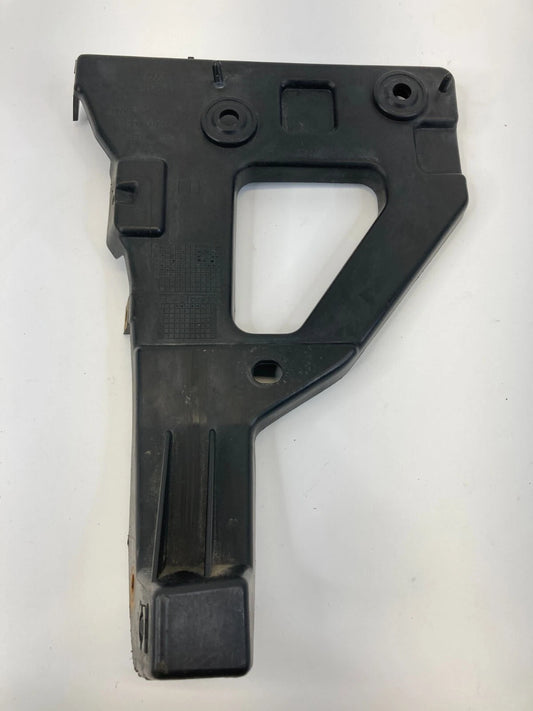 2006-2010 AUDI A6 QUATTRO FRONT LEFT BUMPER BRACKET SUPPORT GUIDE 4F0-807-227