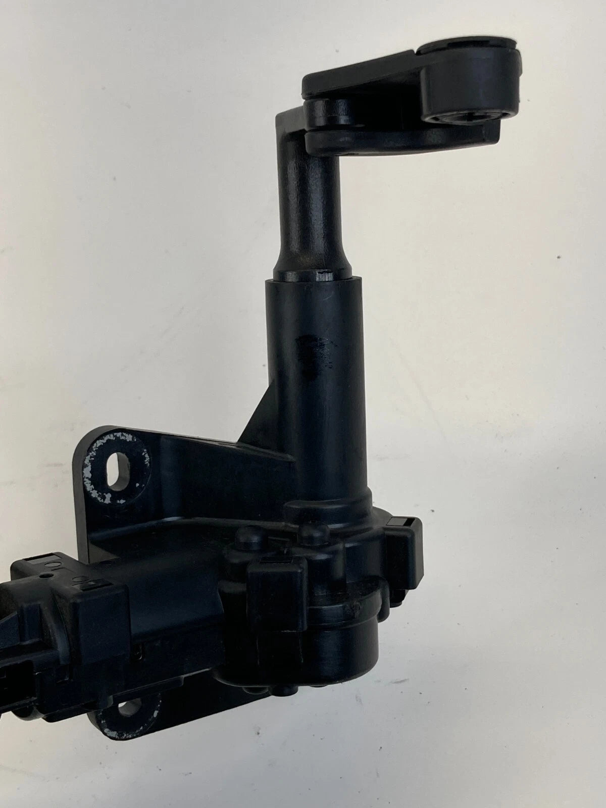 2001-2016 CHRYSLER TOWN & COUNTRY REAR LEFT QUARTER HANDLE POWER WINDOW OEM