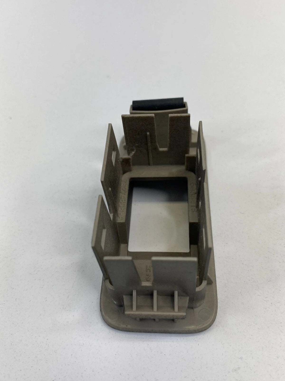2011-2015 LINCOLN MKX BASE SUV 4-DR REAR LEFT DOOR WINDOW SWITCH BEZEL 78274B08A