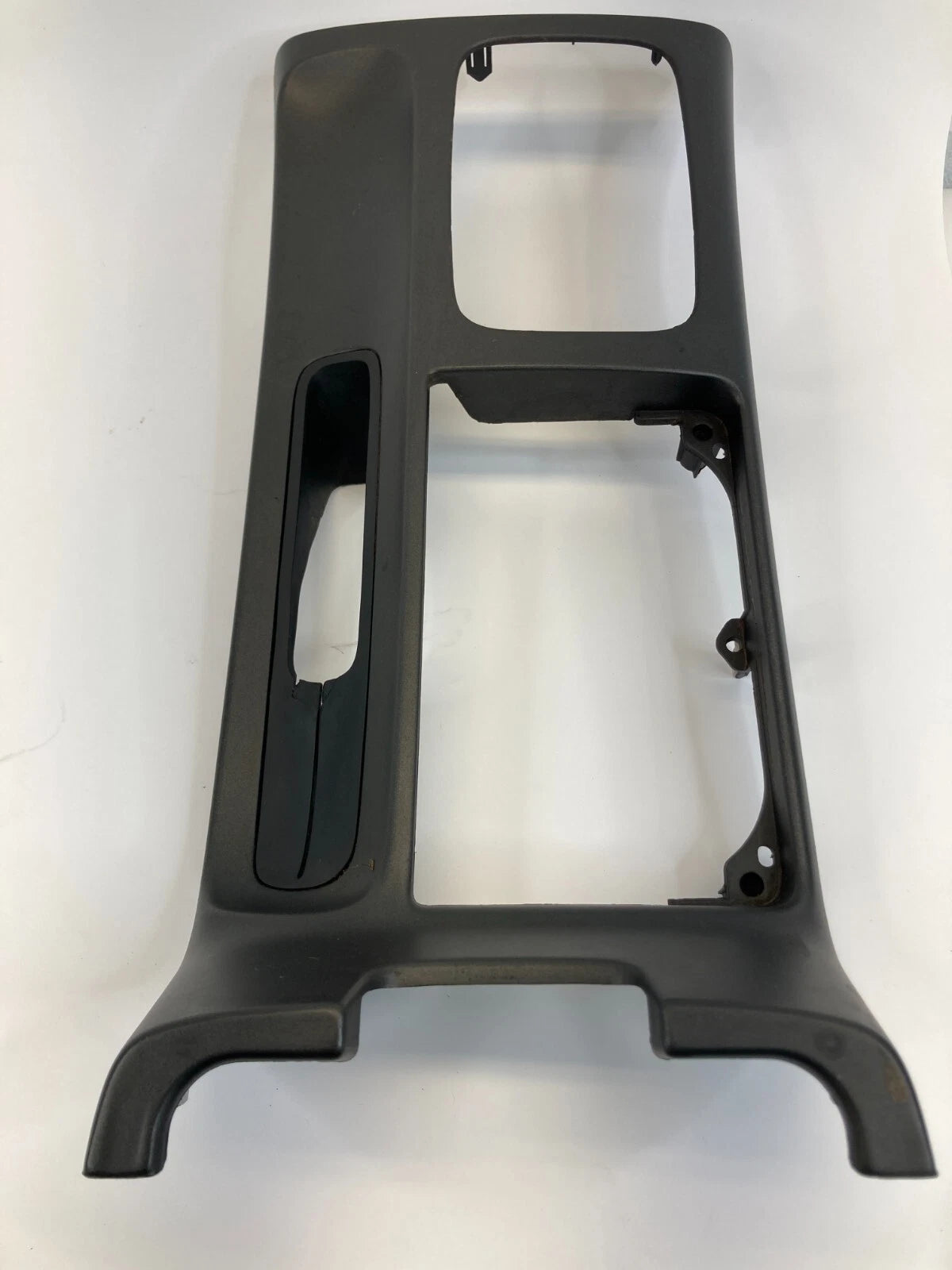 2002-2006 TOYOTA CAMRY CUP HOLDER CENTER CONSOLE TRIM SHIFTER BEZEL 58822-AA010
