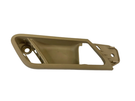 06-10 MERCEDES-BENZ R350 FRONT RIGHT PASSENGER SIDE INNER DOOR HANDLE BEZEL TRIM