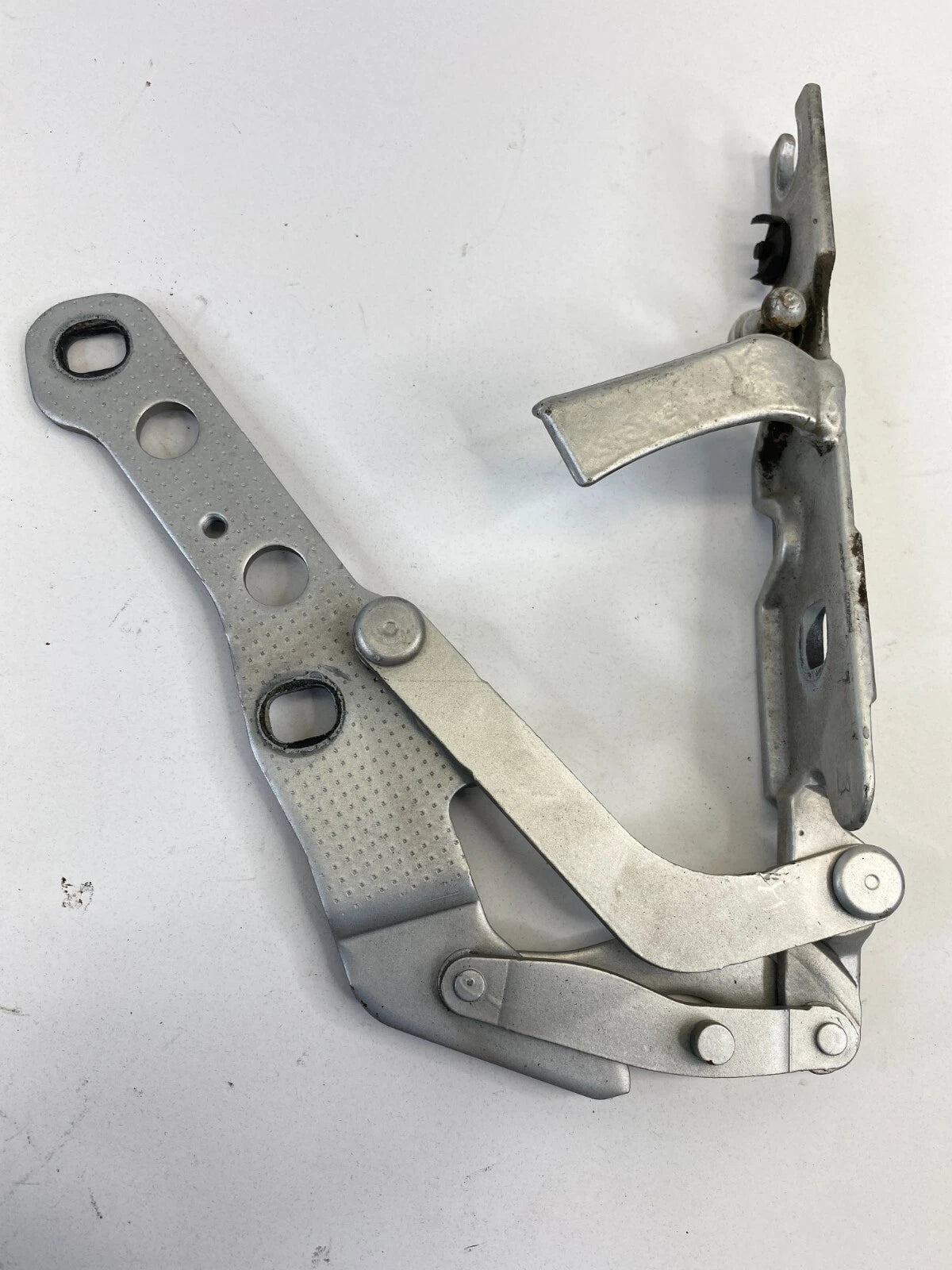 04 05 06 07 08 09 10 BMW X3 FRONT LEFT DRIVER SIDE HOOD HINGE LH 3411447 OEM