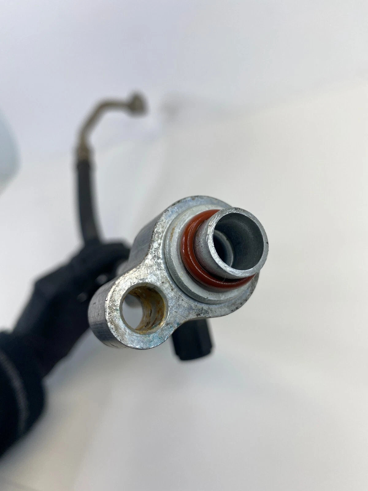 2011-2013 FORD FIESTA 1.6L A/C AC AIR CONDITION SUCTION HOSE LINE PIPE OEM