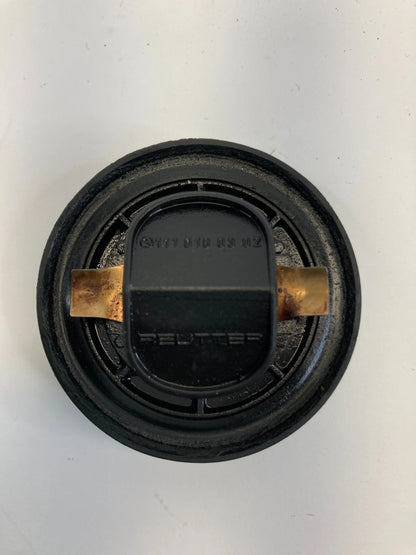 1998-2003 MERCEDES-BENZ ML 320 3.2L V6 ENGINE OIL FILLER FLUID CAP COVER LID OEM