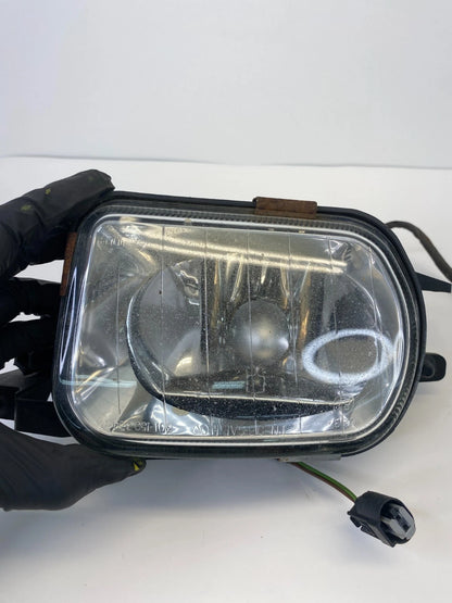 2001-2005 MERCEDES-BENZ C240 FRONT RIGHT SIDE FOG LIGHT LAMP 160720-00 OEM