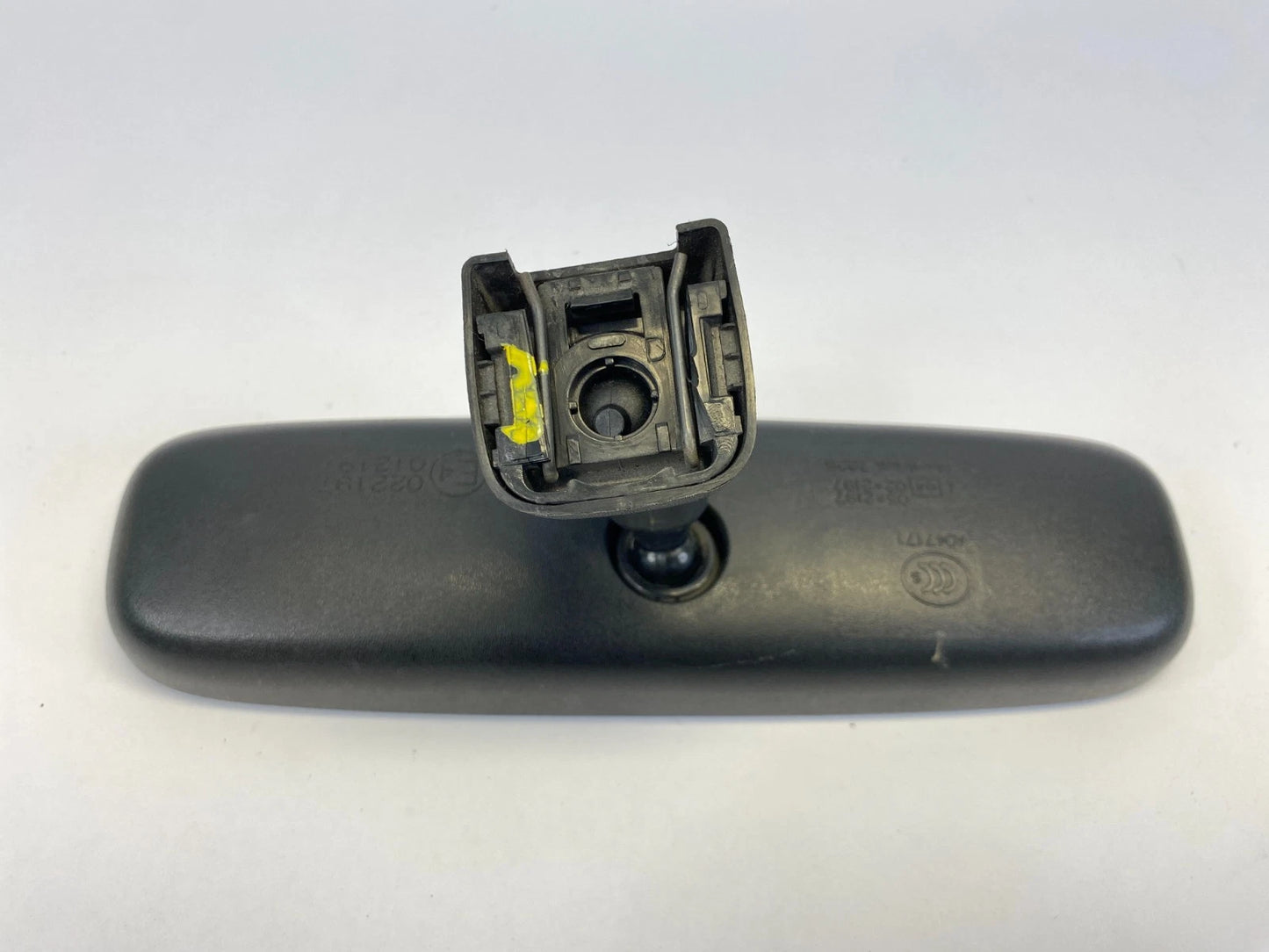 2007-2012 TOYOTA YARIS 04-18 PRIUS INTERIOR REAR MIRROR MANUAL DIM E4022197