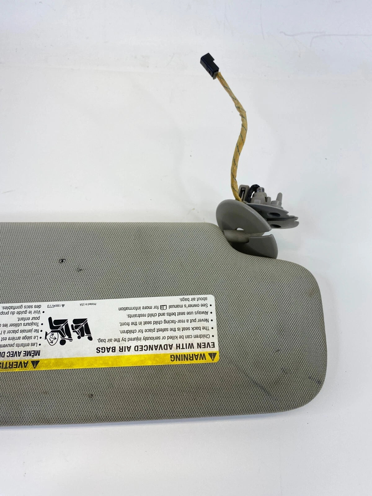2013-2015 CHEVROLET CHEVY MALIBU LEFT DRIVER SUNVISOR SUN VISOR W ILLUMINATION