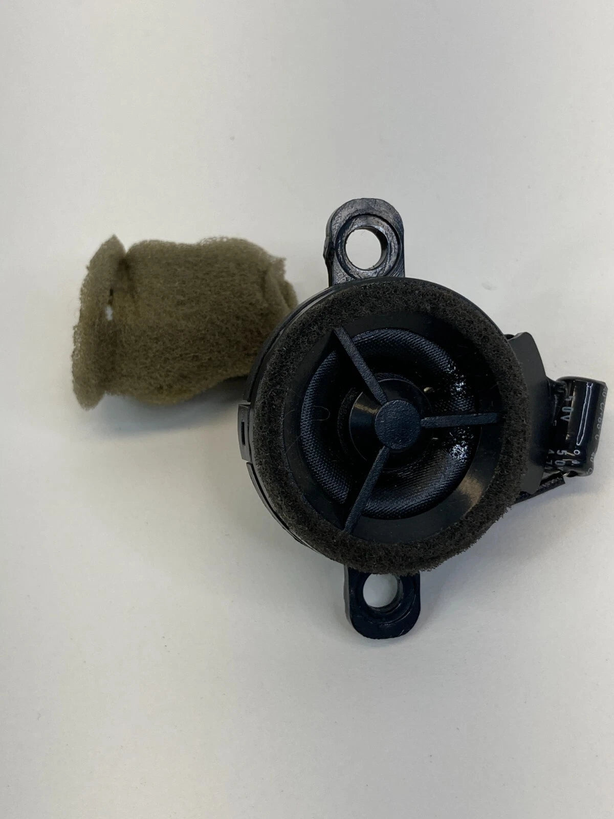 2007-2010 HYUNDAI ELANTRA SEDAN FRONT LEFT DRIVER DOOR TWEETER AUDIO OEM