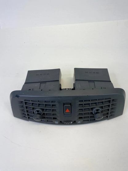 2004-2007 CADILLAC CTS CENTER DASH AC A/C HEATER AIR VENT GRILLE 25703804 OEM