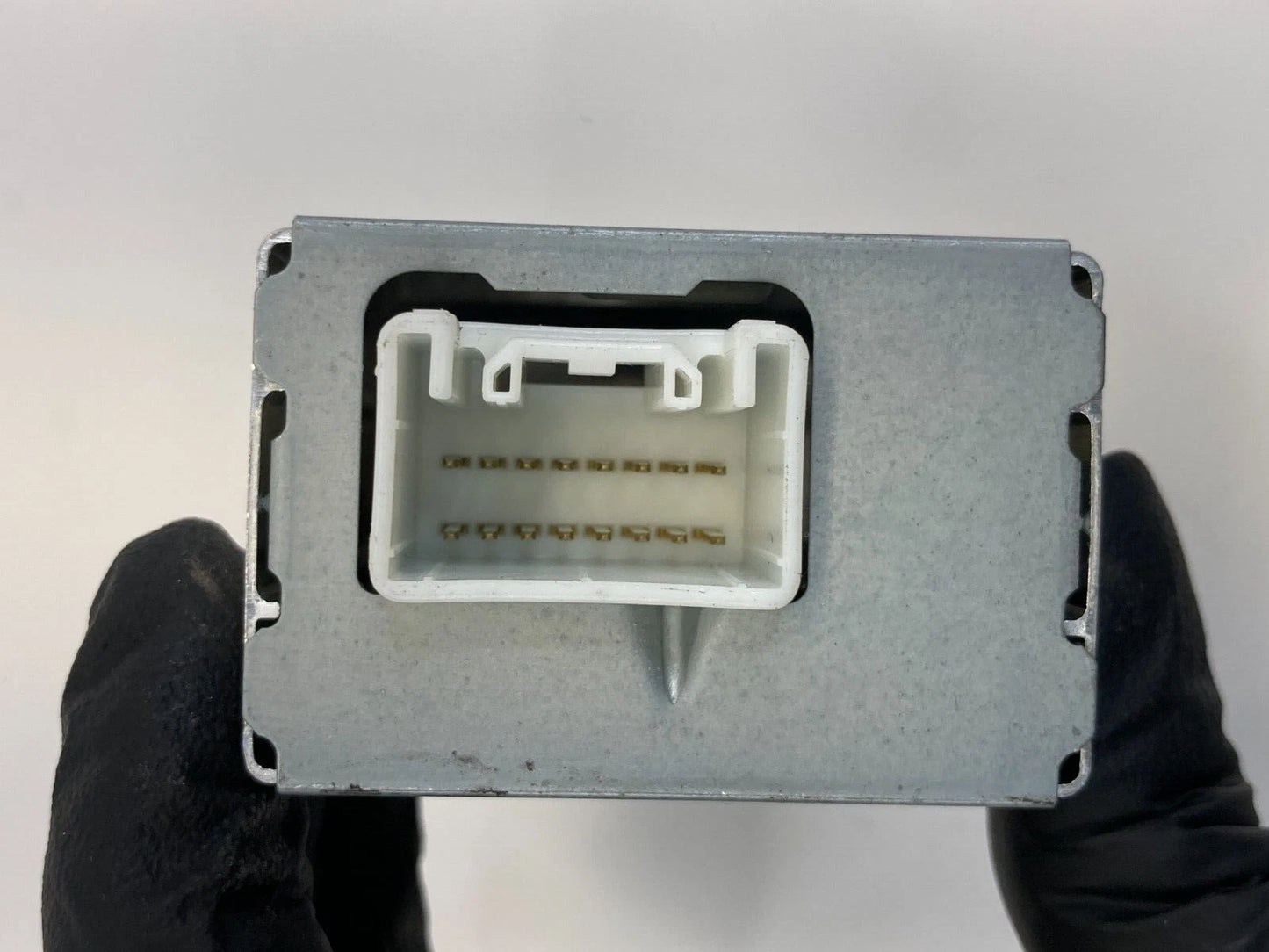 00 01 02 03 LEXUS RX300 BASE 3.0L CRUISE CONTROL COMPUTER MODULE 88240-48020 OEM