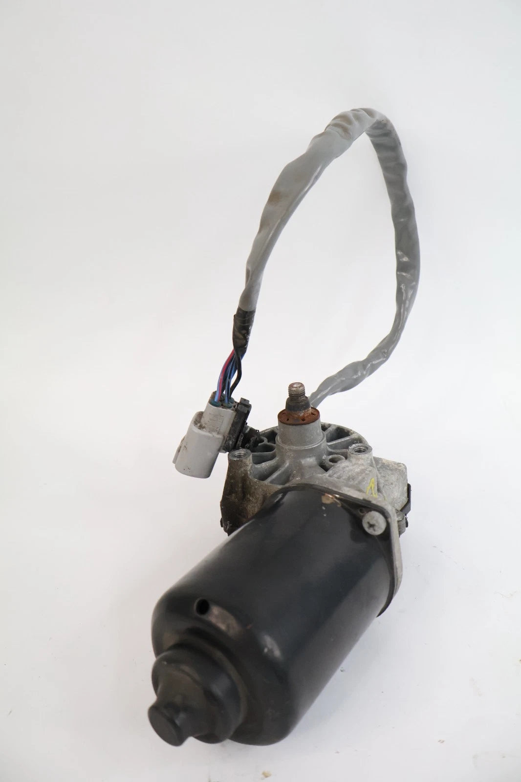 2004-2009 TOYOTA PRIUS FRONT WINDSHIELD WIPER MOTOR ASSEMBLY OEM FACTORY