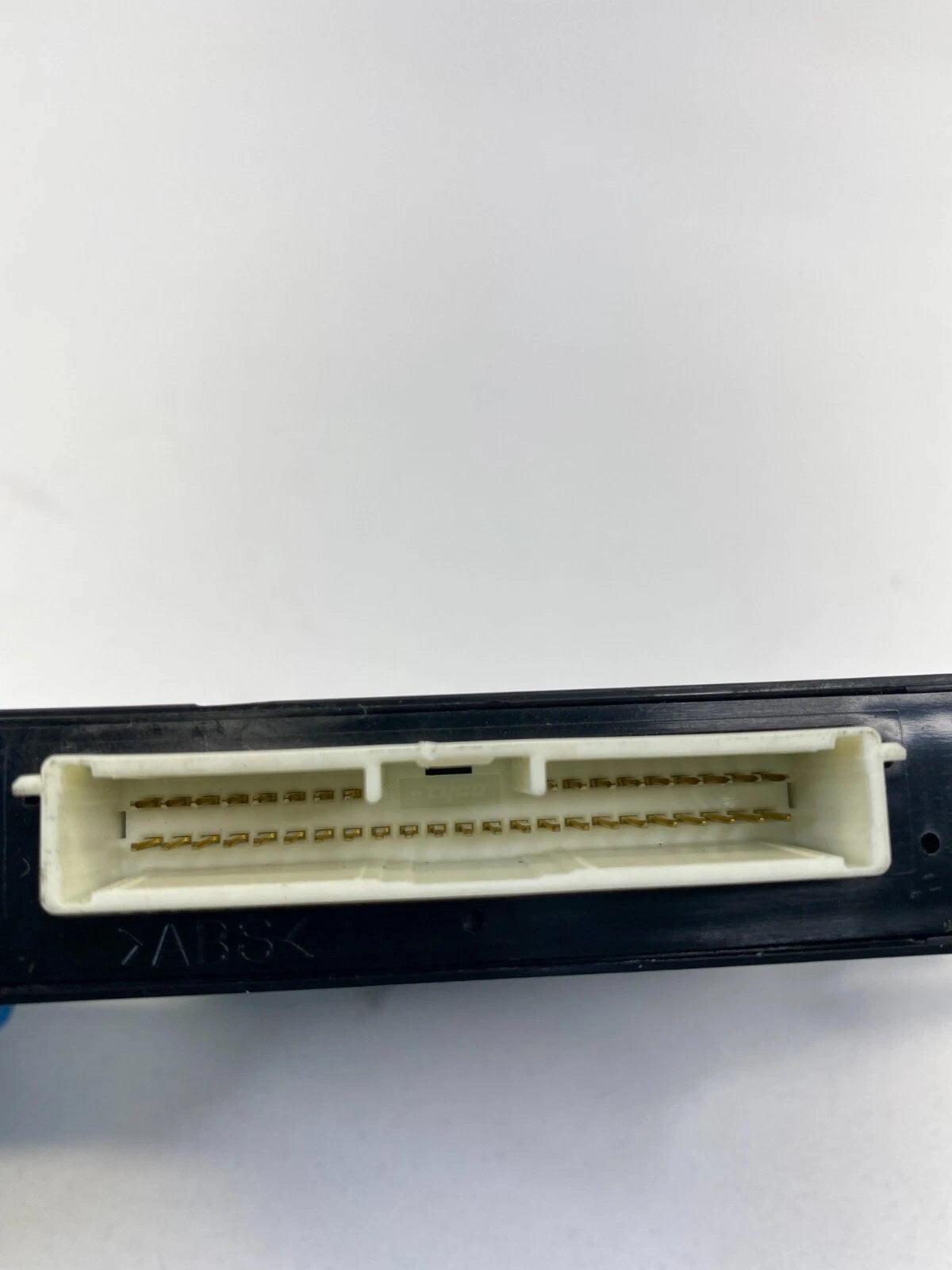 2004 2005 TOYOTA PRIUS SMART KEY ANTI THEFT LOCKING CONTROL MODULE 89990-47020