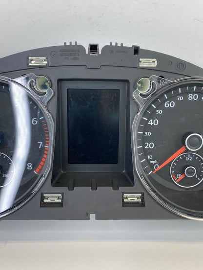 2010 2011 Volkswagen CC Cluster Speedometer Gauges 133.852 Miles 3C8-920-970-M