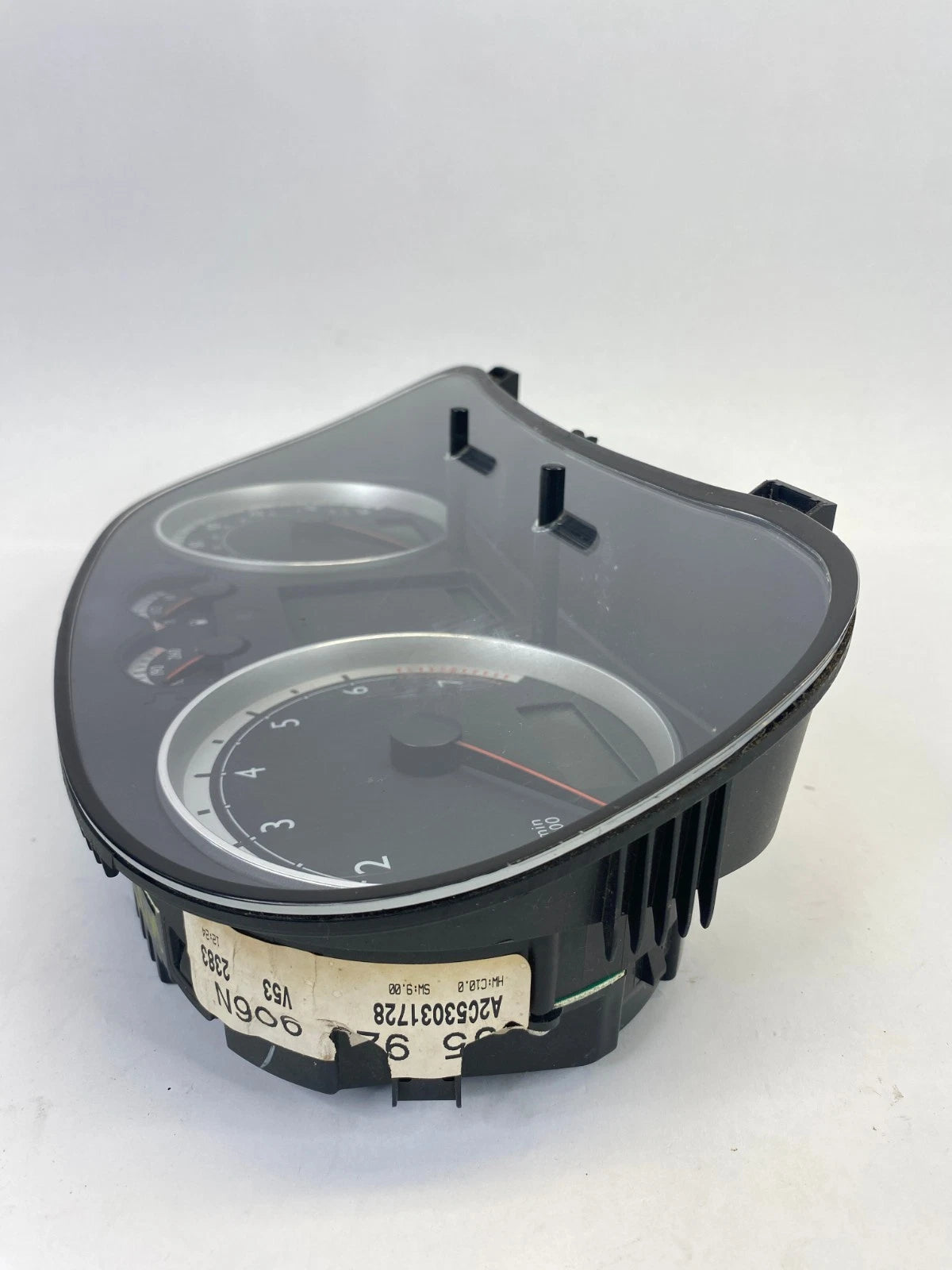 2004 2005 VW JETTA INSTRUMENT CLUSTER DASH TACHOMETER 174K MILES OEM A2C53031728