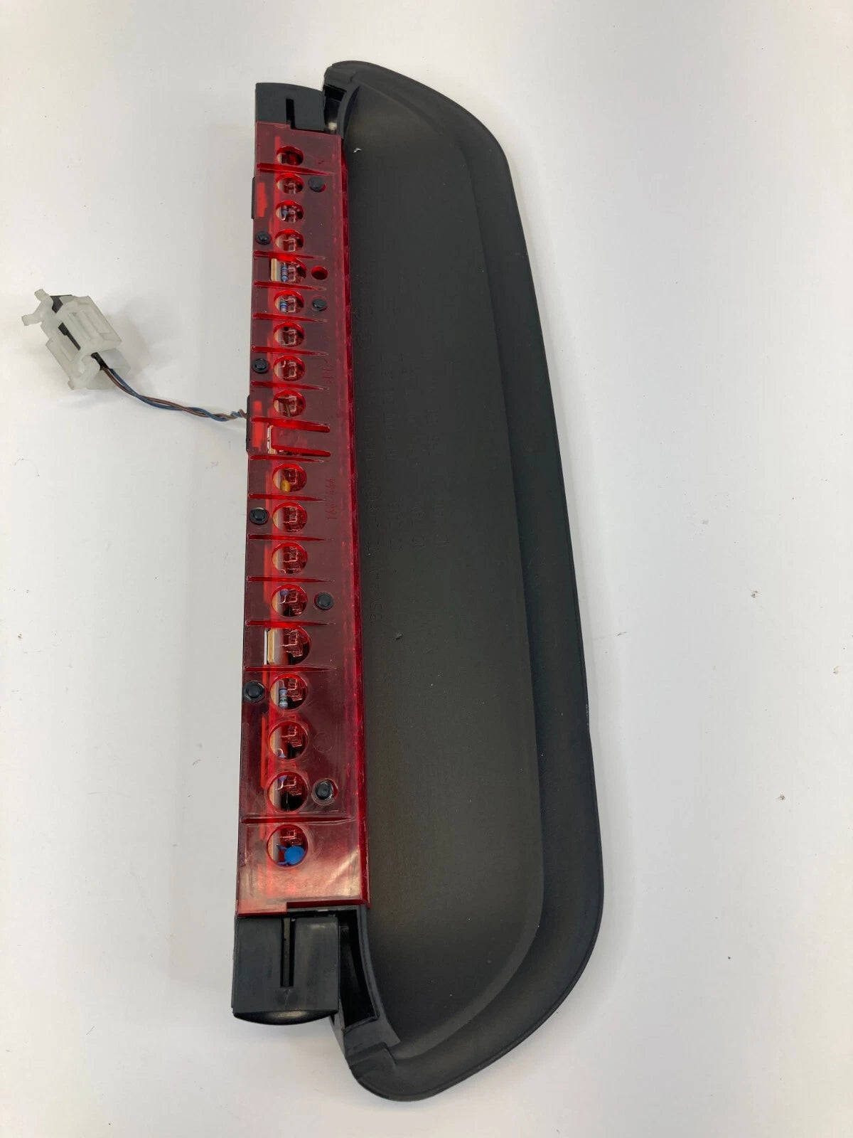 07 08 BMW 328XI 328I SEDAN 3RD THIRD BRAKE LIGHT HIGH MOUNTED STOP LAMP LED OEM