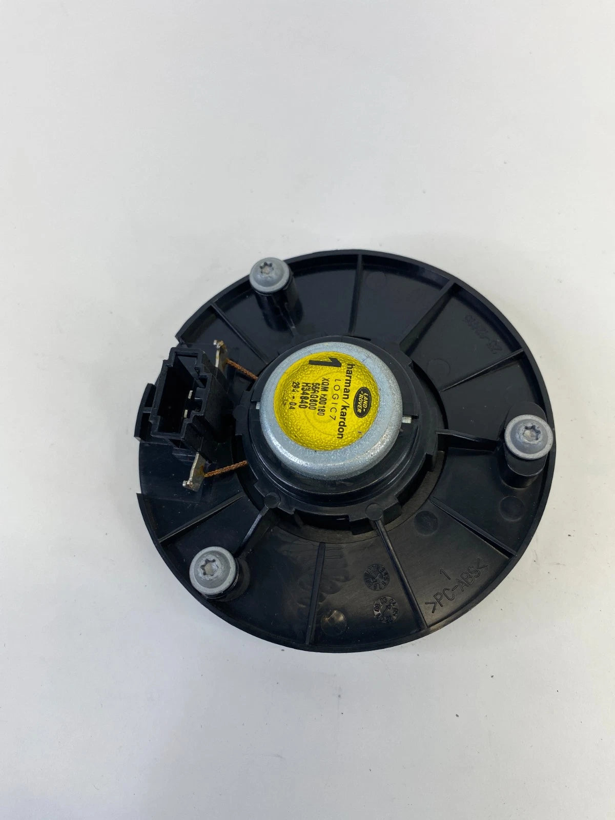 2005 2006 RANGE ROVER REAR RIGHT SIDE DOOR AUDIO SPEAKER ASSY XQM500180 OEM