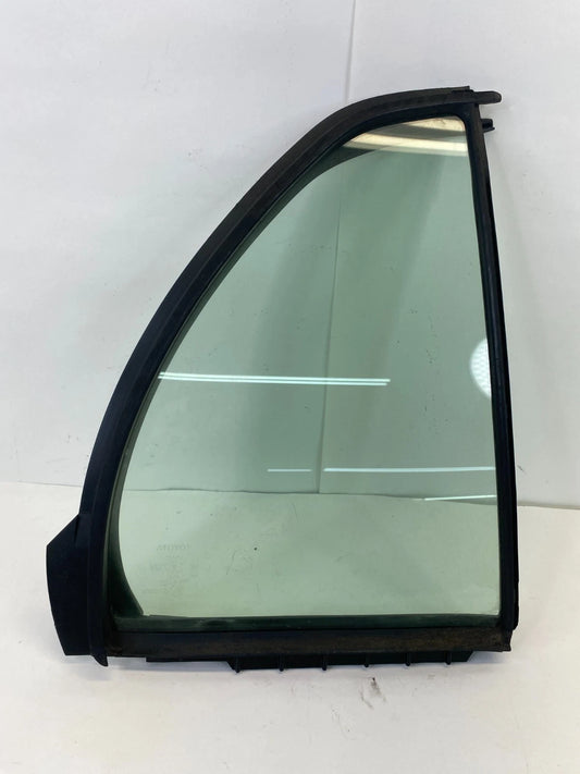 2007-2012 TOYOTA YARIS HATCHBACK REAR RIGHT BACK DOOR QUARTER FIXED WINDOW GLASS